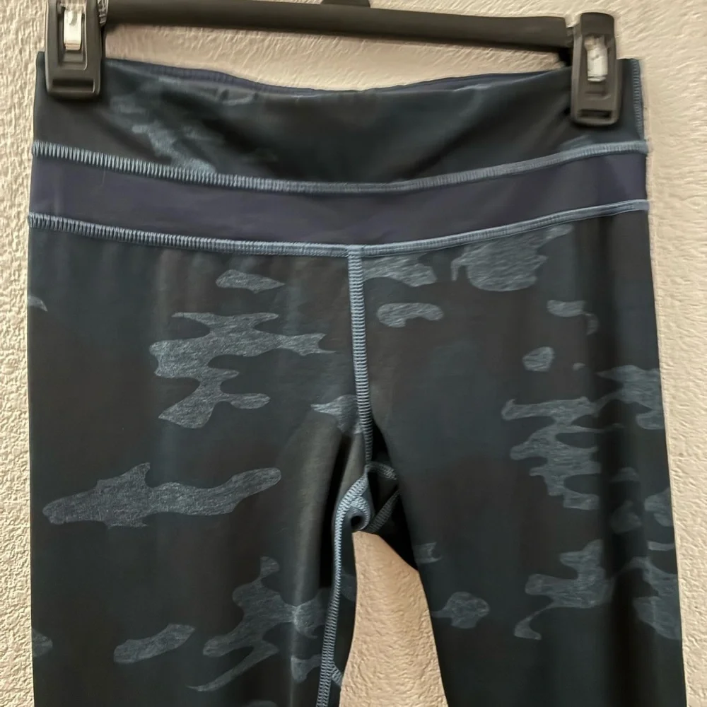 Lululemon Run: Inspire Crop All Full-On Luxtreme Navy 4